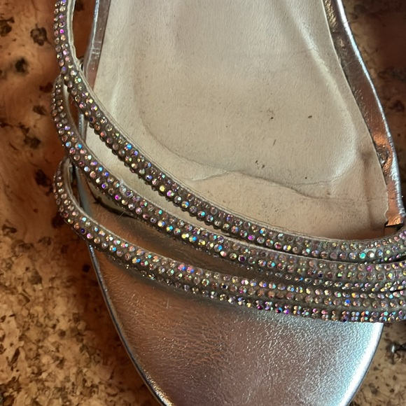 Classic comfortable block heel sandals - Picture 2 of 6